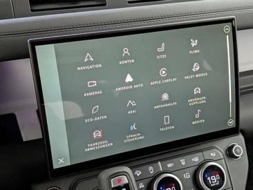 Land Rover Defender 110 D250 X-Dynamic SE Komfort Pano AHK — photo 22