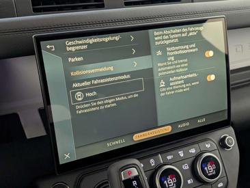 Land Rover Defender 110 D250 X-Dynamic SE Komfort Pano AHK — photo 35