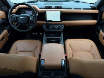 Land Rover Defender 110 Carpathian Edition V8 — photo 13