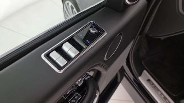 Land Rover Range Rover Vogue Auto 3.0 SdV6 — photo 24
