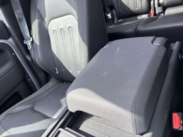 Land Rover Defender 110 First Edition AWD Auto 7 Posti 2.0 SD4 240 — photo 23