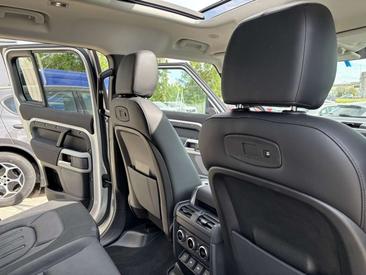 Land Rover Defender 110 First Edition AWD Auto 7 Posti 2.0 SD4 240 — photo 46