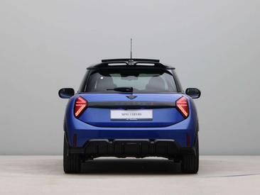 Mini Cooper JCW S — photo 5