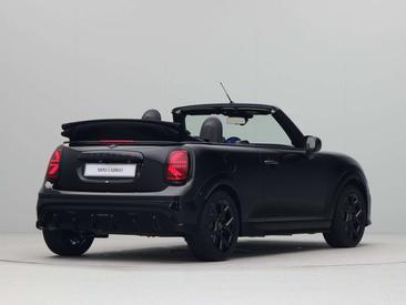 Mini Cabrio JCW Cooper S — photo 8