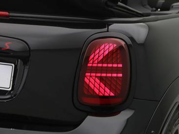 Mini Cabrio JCW Cooper S — photo 17