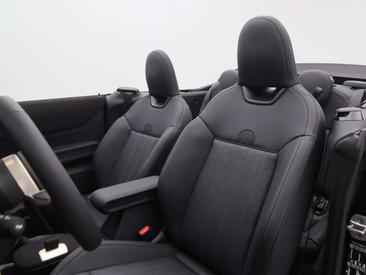 Mini Cabrio JCW Cooper S — photo 22