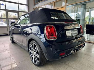 Mini Cabrio COOPER S — photo 5