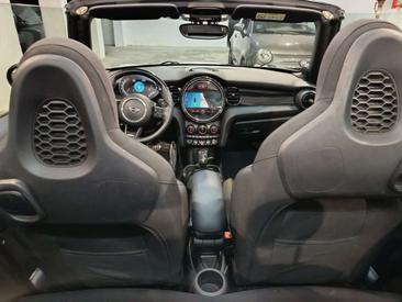 Mini Cabrio COOPER S — photo 25