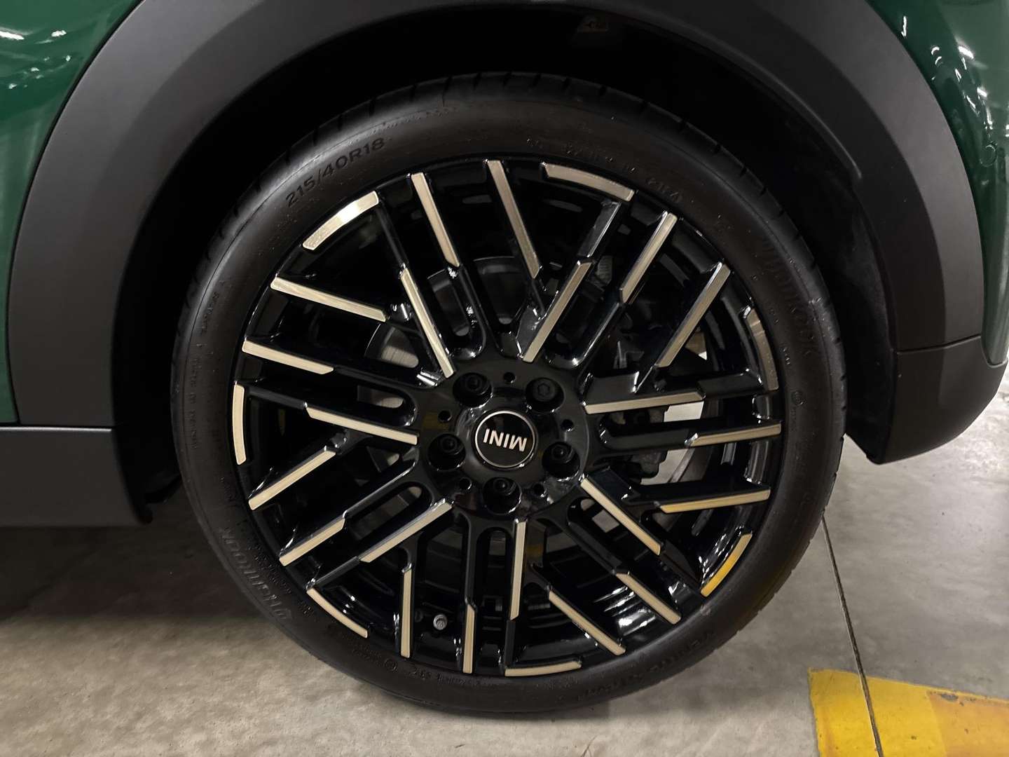 Mini Cooper Cooper S Favoured - 2024 - Joinsteer - #5