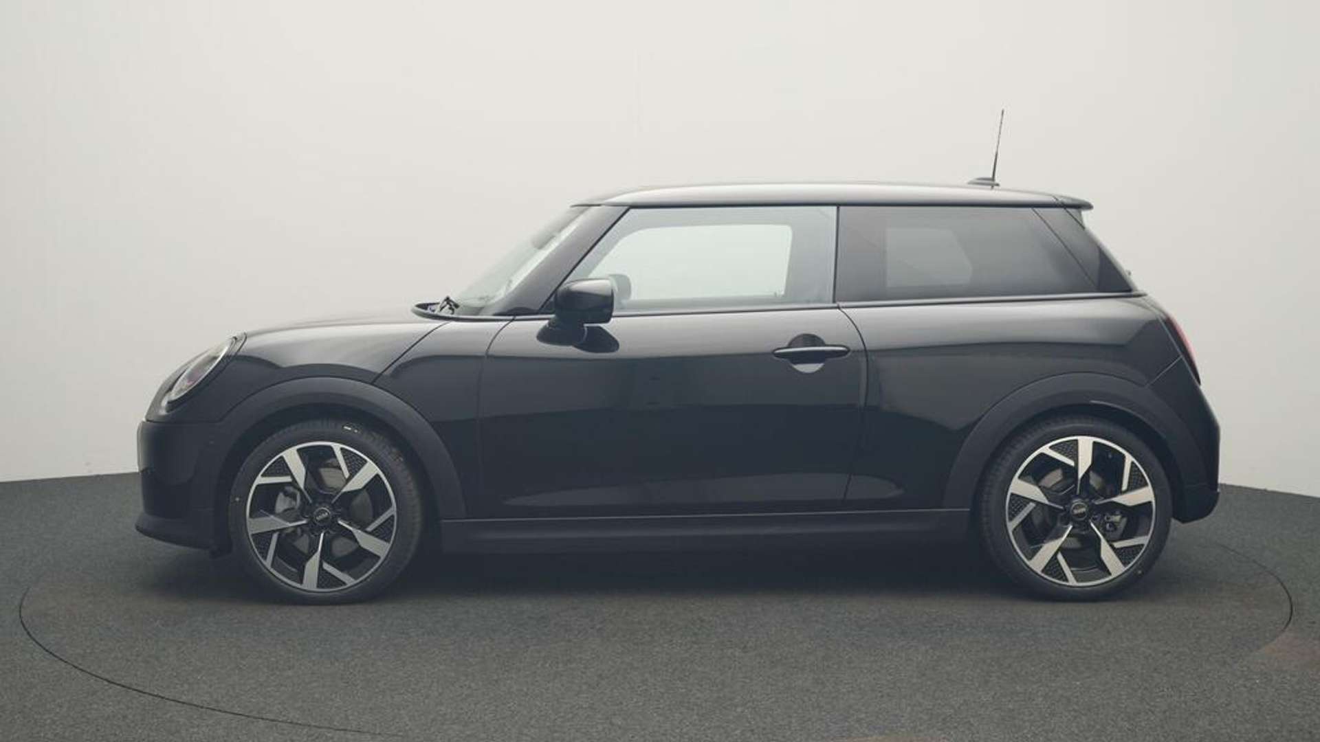 Mini Cooper Essence Favoured - 2024 - Joinsteer - #4