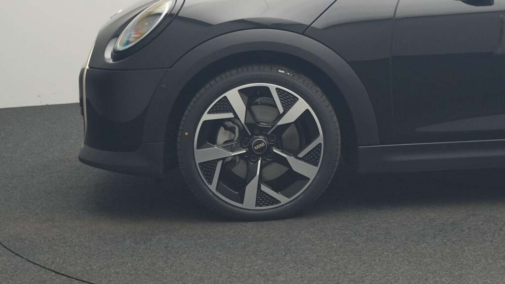 Mini Cooper Essence Favoured - 2024 - Joinsteer - #11