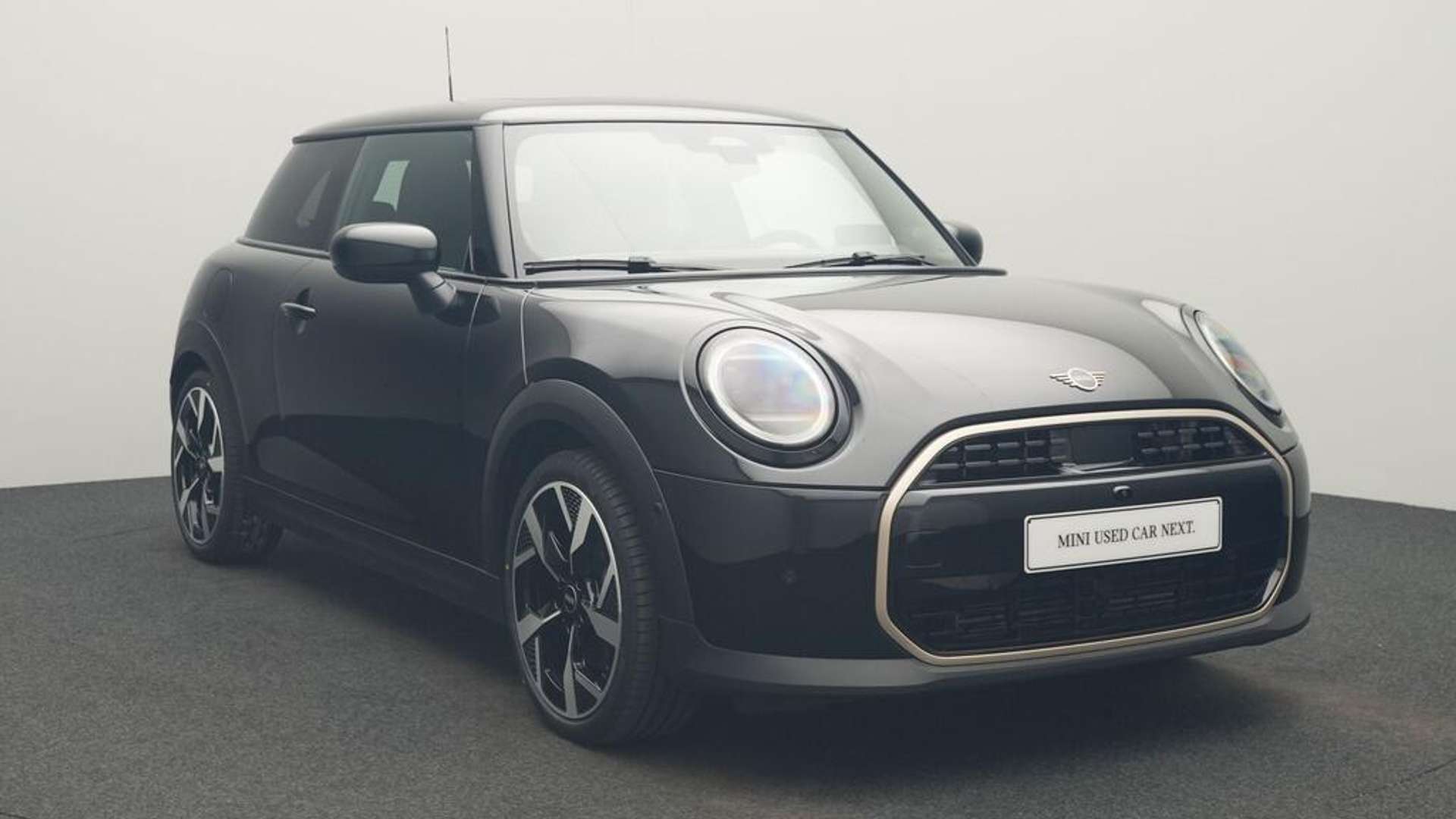 Mini Cooper Essence Favoured - 2024 - Joinsteer - #13