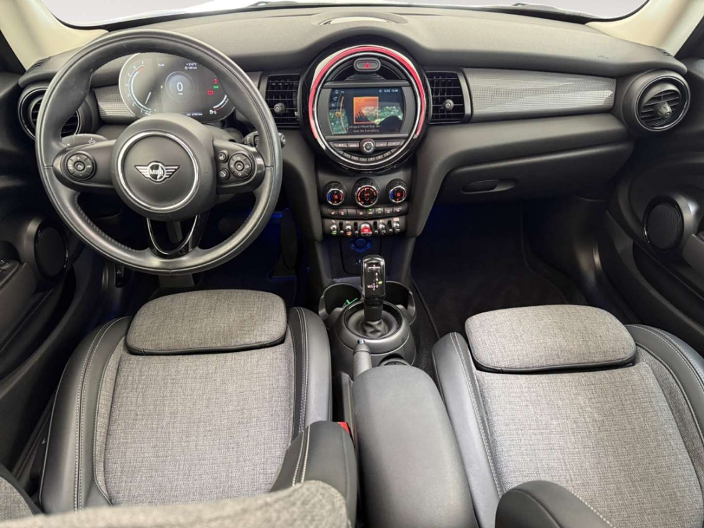 Mini Cooper Essence - 2020 - Joinsteer - #21