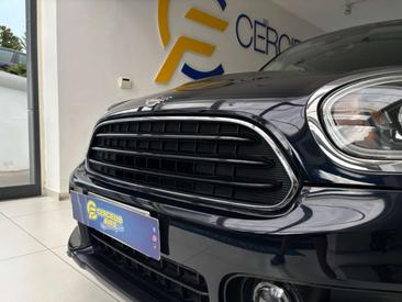 Mini Countryman COOPER D — photo 4
