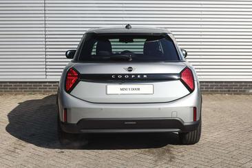 Mini Hatch / Citadine Cooper Classic — photo 3