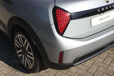 Mini Hatch / Citadine Cooper Classic — photo 9