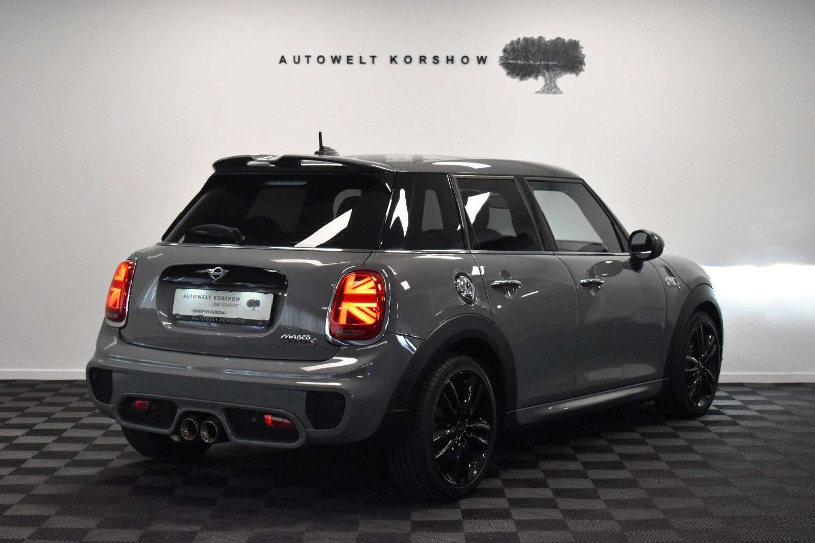 Mini 3 Portes Cooper S JCW Trim - 2019 - Joinsteer - #8