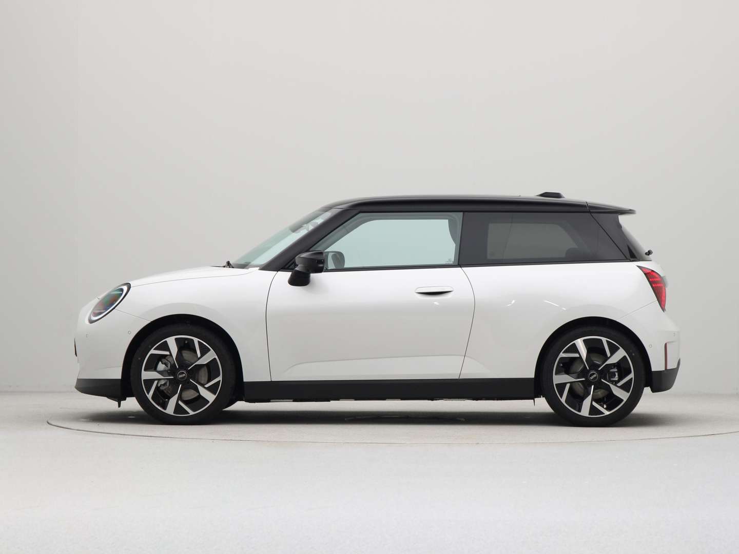 Mini 3 Portes Cooper E Classic - 2025 - Joinsteer - #7
