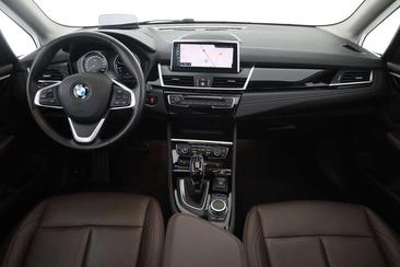 BMW 218i Active Tourer Luxury Line — photo 8