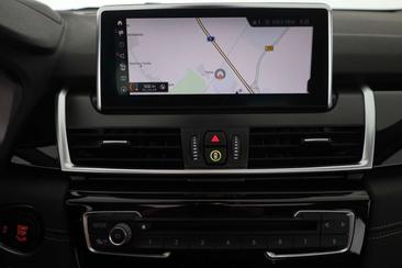 BMW 218i Active Tourer Luxury Line — photo 10