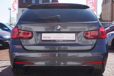 BMW 318i M Sport — photo 3
