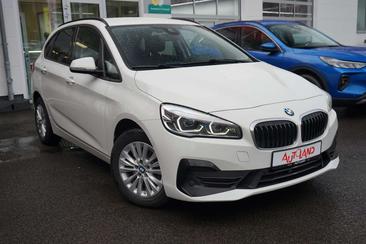 BMW 218 Active Tourer 218d XDrive — photo 2