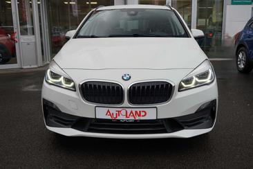 BMW 218 Active Tourer 218d XDrive — photo 3