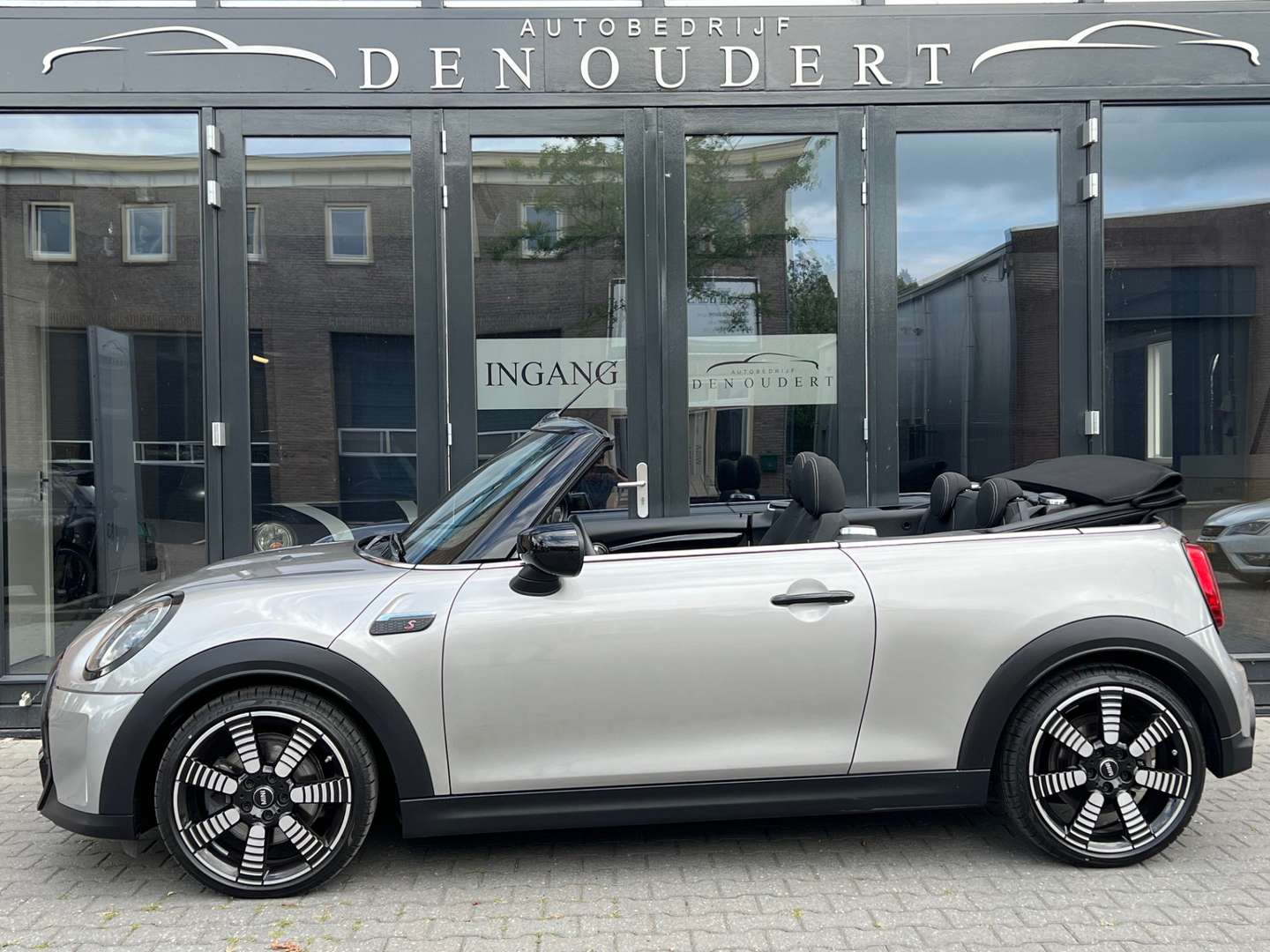 Mini Cabrio Cooper S Classic - 2024 - Joinsteer - #8