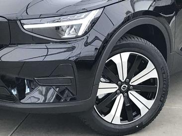 Volvo C40 Recharge Core — photo 5