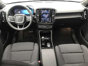 Volvo C40 Recharge Core — photo 8
