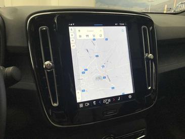 Volvo C40 Recharge Core — photo 12