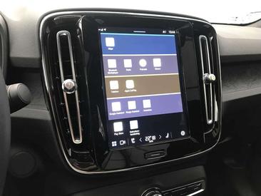 Volvo C40 Recharge Core — photo 14