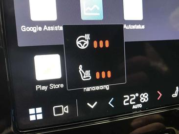 Volvo C40 Recharge Core — photo 15