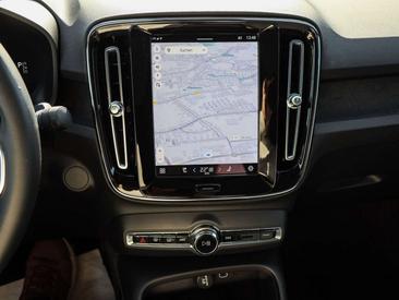 Volvo C40 Recharge PLUS — photo 12