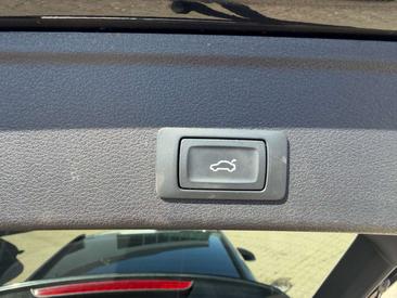 Audi A4 S Line Avant 35 TDI — photo 26