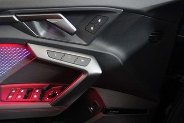 Audi RS3 Sportback — photo 6