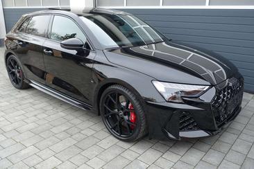 Audi RS3 Sportback — photo 31
