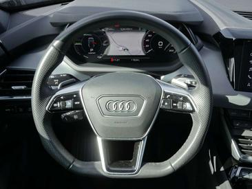 Audi E-tron GT — photo 8