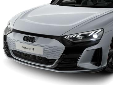 Audi E-tron GT — photo 7