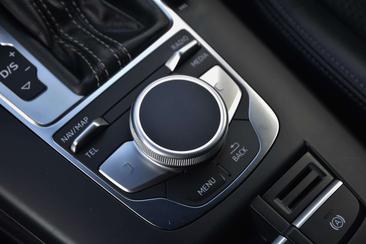 Audi S3 — photo 15
