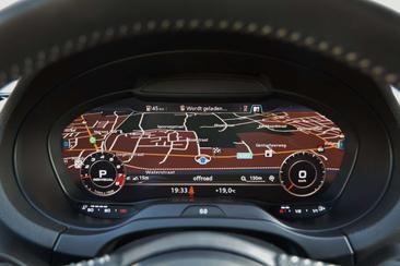 Audi S3 — photo 20