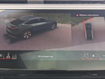 Audi Q8 E-tron S-line — photo 12