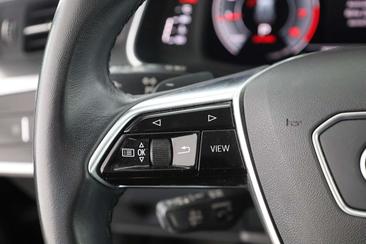 Audi A6 Avant Design 45 TFSI — photo 14