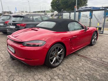 Porsche 718 Boxster — photo 7