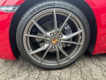 Porsche 718 Boxster — photo 9