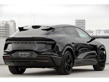 Lotus Eletre — photo 6