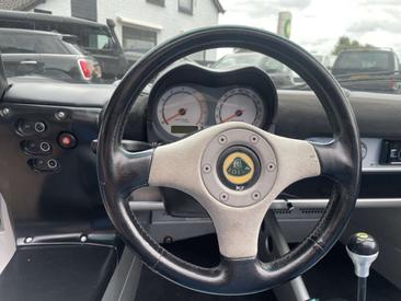 Lotus Elise S2 — photo 9