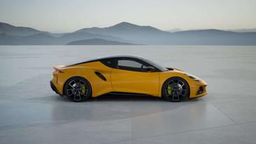 Lotus Emira 400 — photo 2