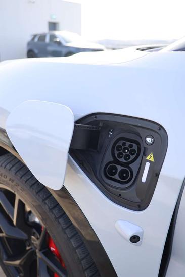 Lotus Eletre GT 600 — photo 7