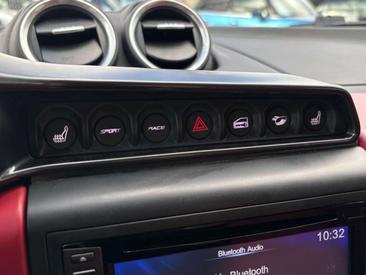 Lotus Evora 400 — photo 25